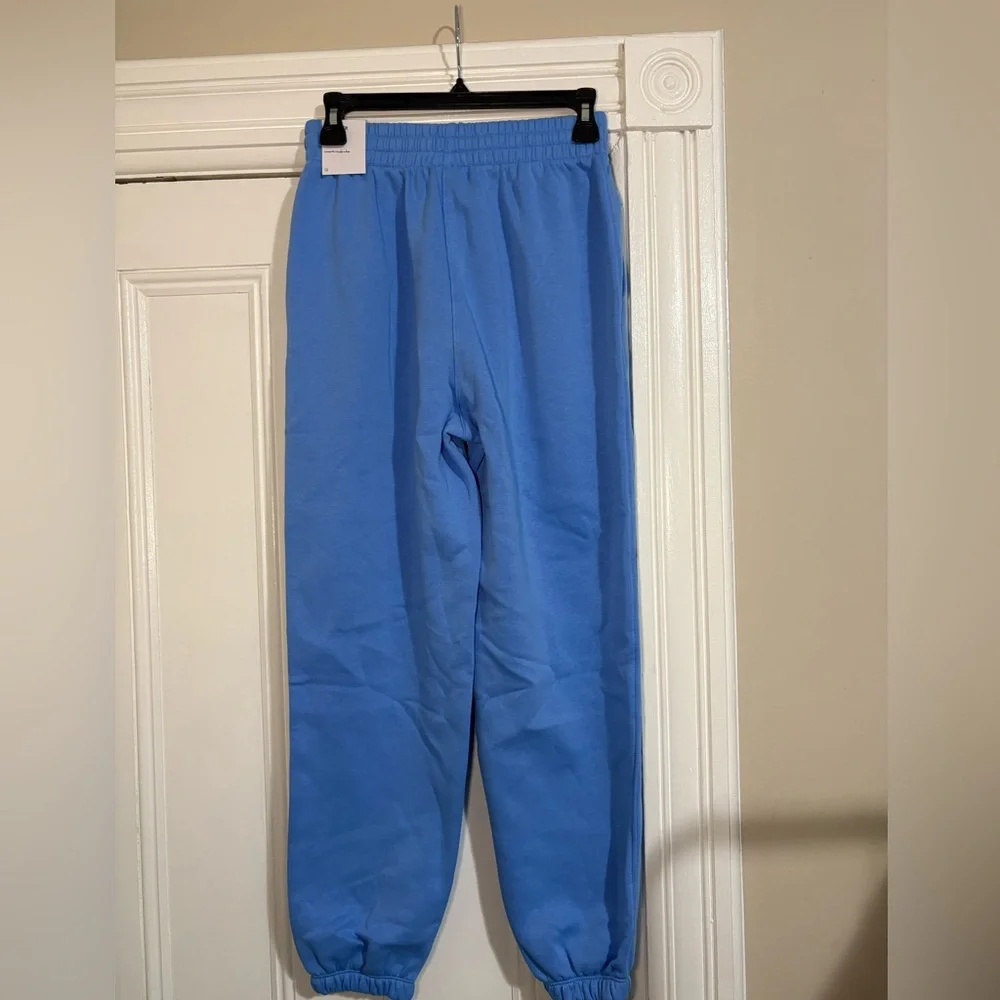 NWT Nike Kids Loose Fit Light Blue Sweatpants Jogget Pants‎ Fleece Warm Comfy